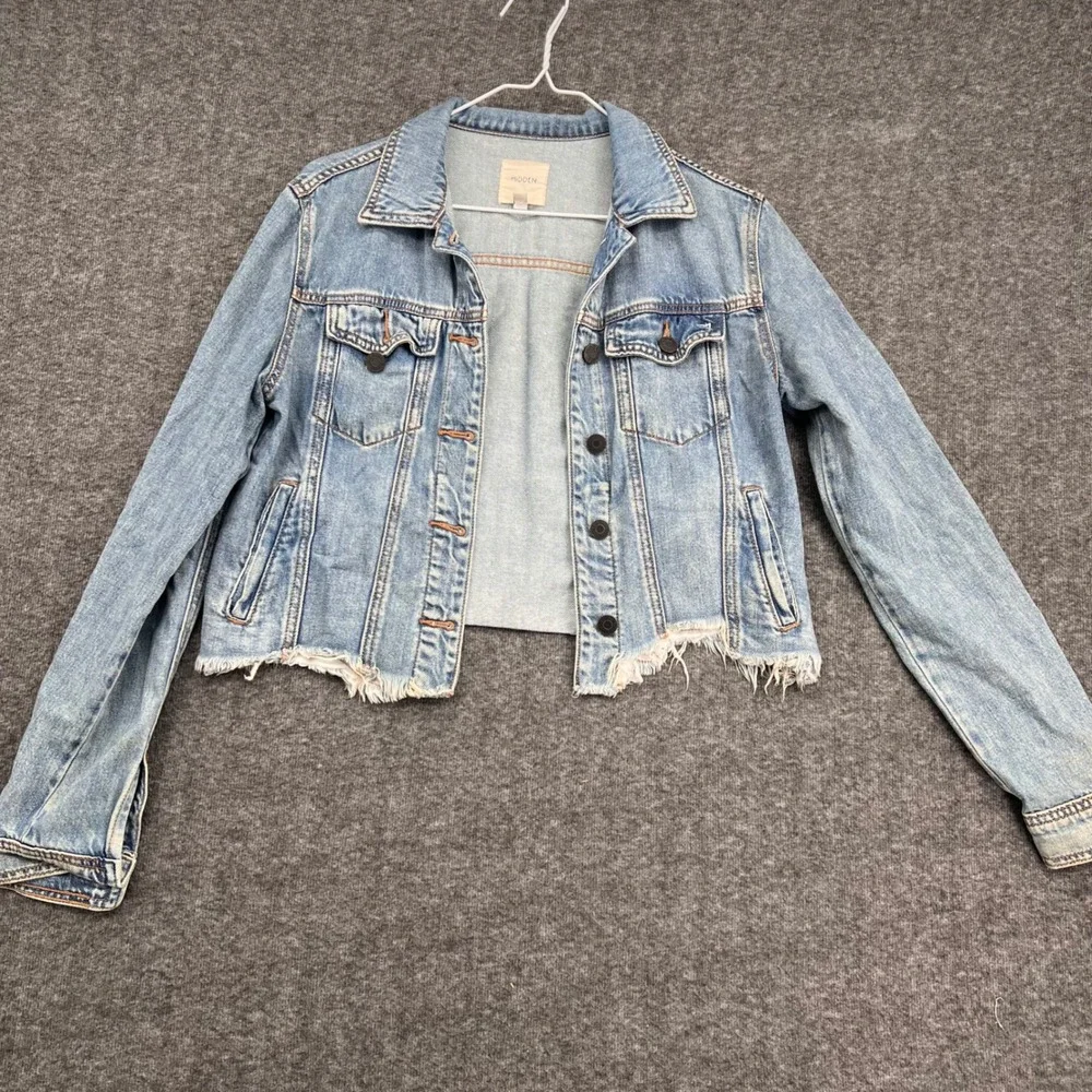 Hidden Jeans Womens Small Light Wash Distressed Cropped Raw Hem Denim Jacket S